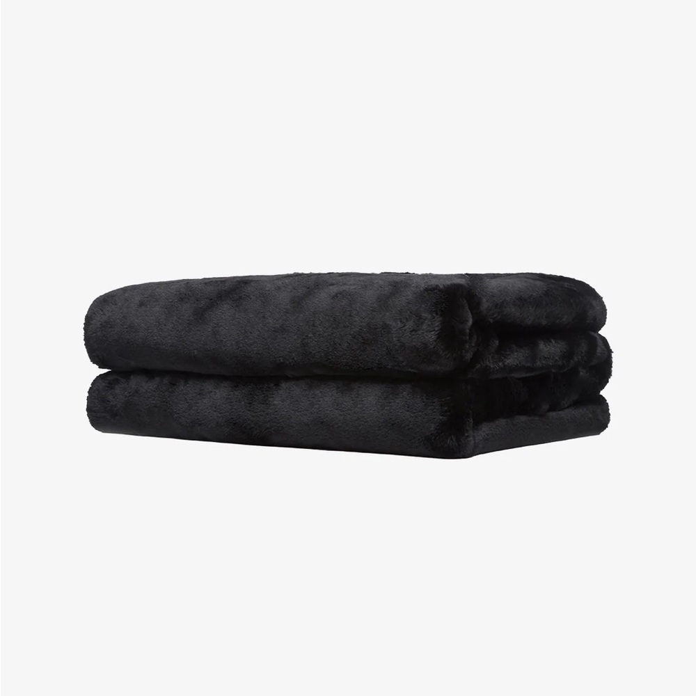 Apparis BRADY BLANKET, 32 x 44, Black